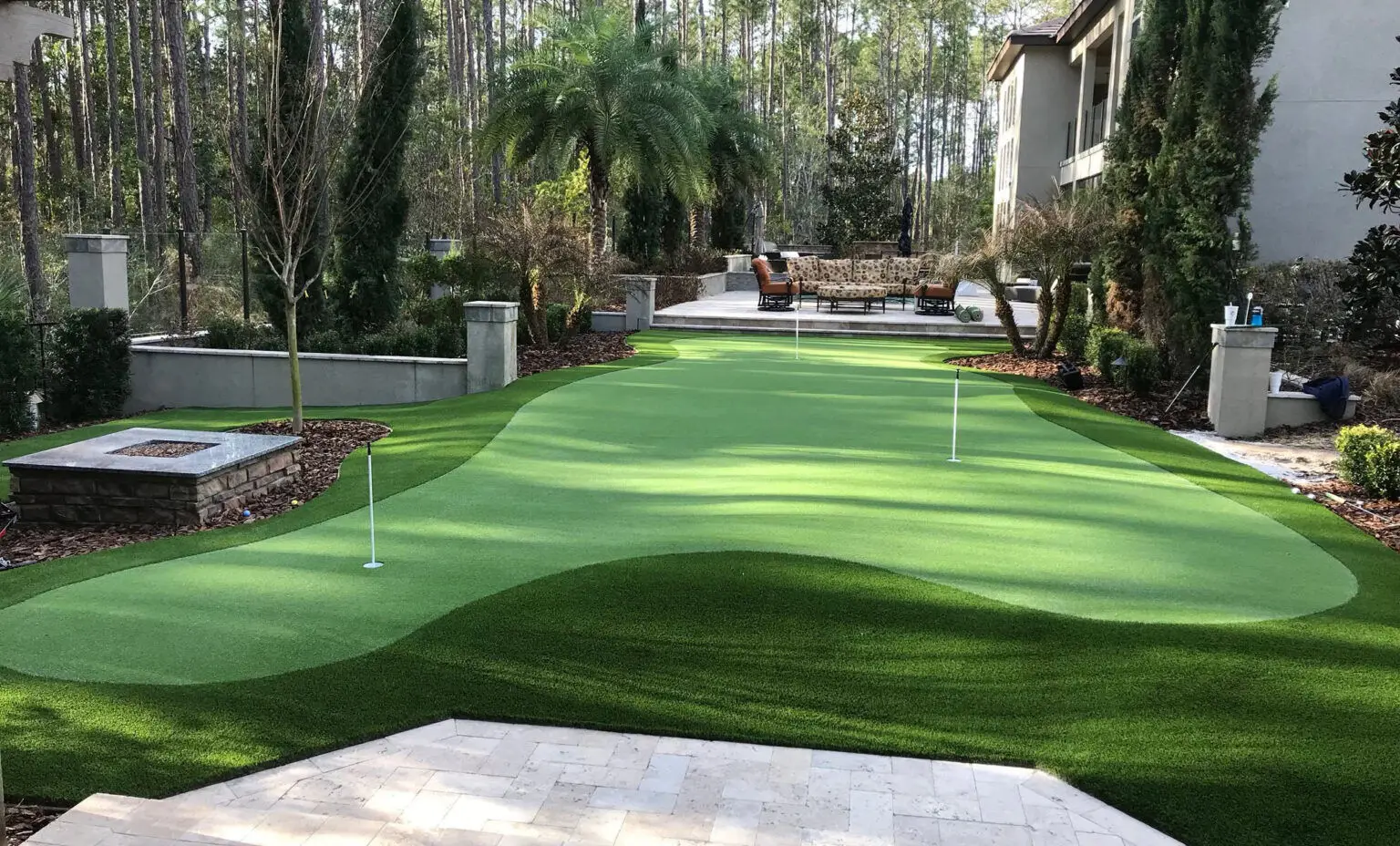 backyard putting green installers